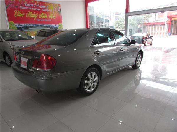 xe toyota camry 2005 #7