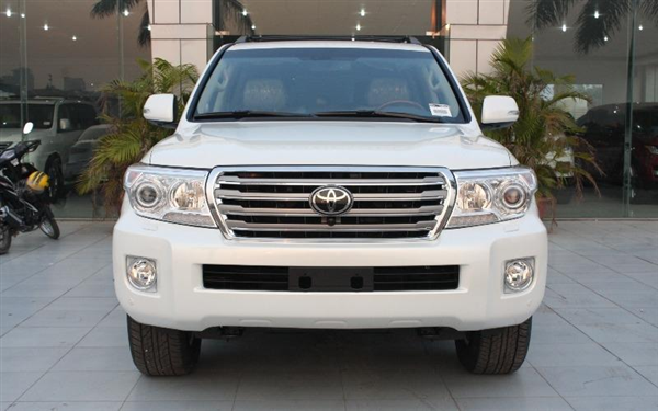 2014 Toyota Land Cruiser Review
