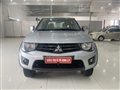 Mua ban o to Mitsubishi Triton